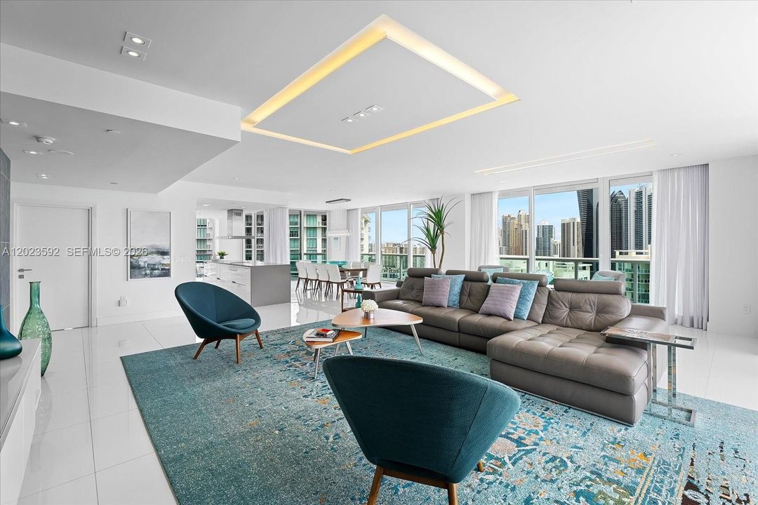 En Venta: $1,840,000 (2 camas, 3 baños, 2144 Pies cuadrados)