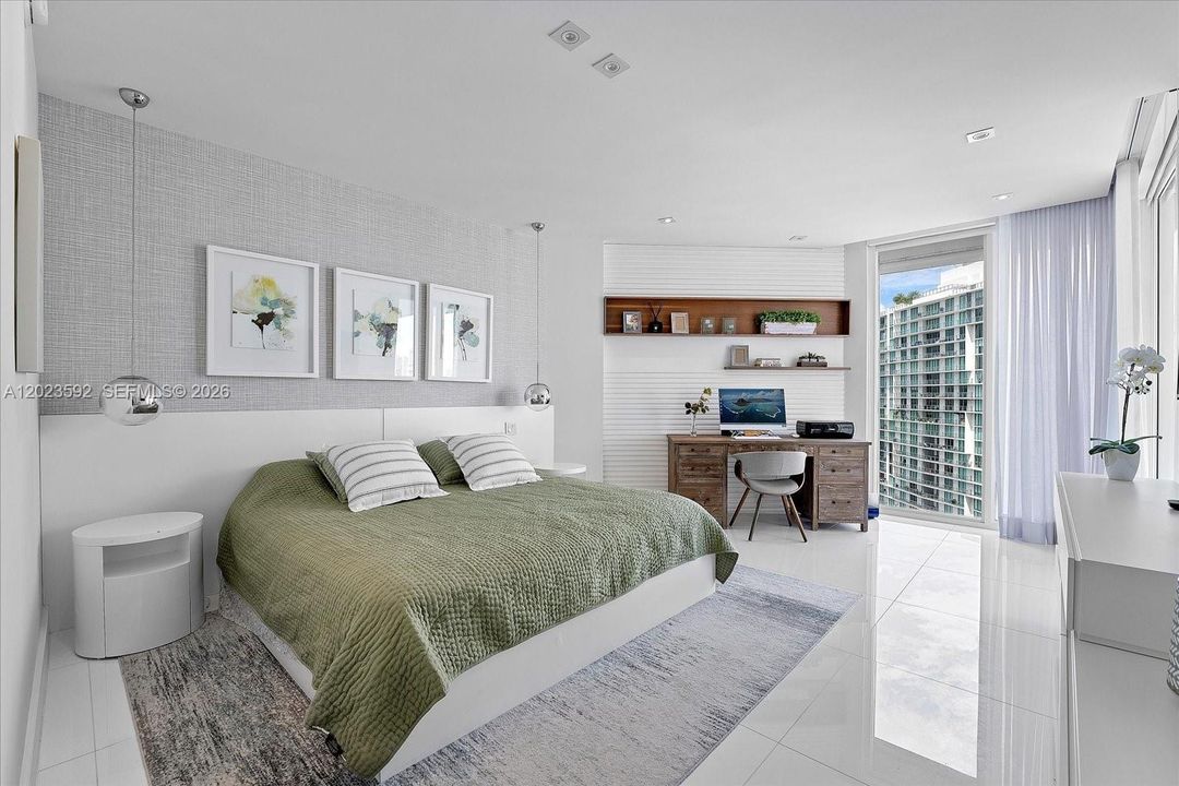 En Venta: $1,840,000 (2 camas, 3 baños, 2144 Pies cuadrados)