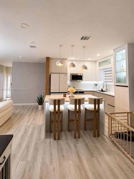 En Renta: $3,900 (4 camas, 2 baños, 1762 Pies cuadrados)
