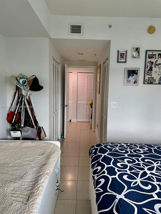 En Venta: $390,000 (1 camas, 1 baños, 692 Pies cuadrados)