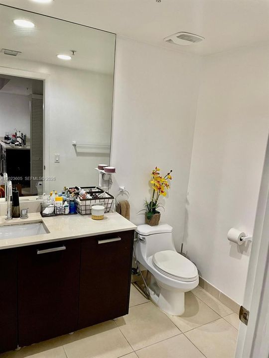 En Venta: $390,000 (1 camas, 1 baños, 692 Pies cuadrados)