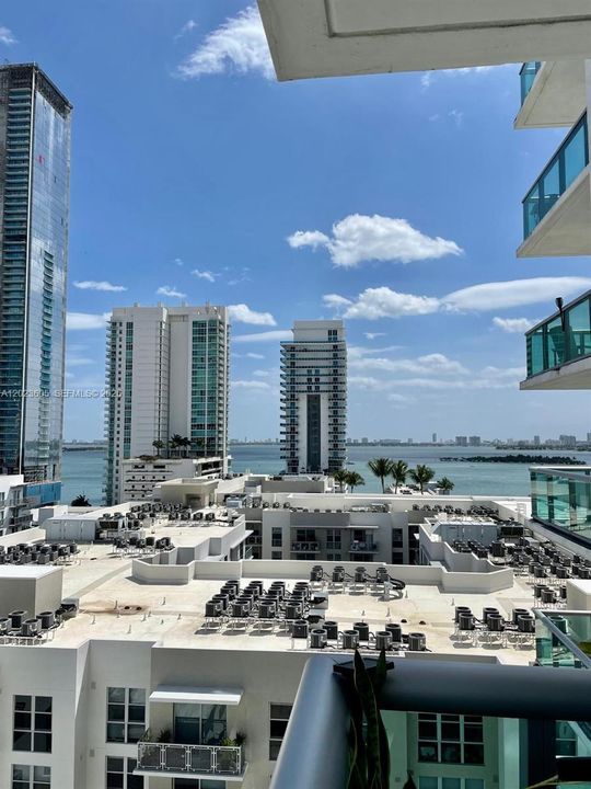 En Venta: $390,000 (1 camas, 1 baños, 692 Pies cuadrados)