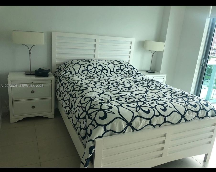 En Venta: $390,000 (1 camas, 1 baños, 692 Pies cuadrados)