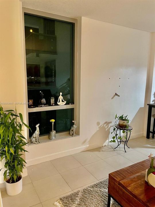 En Venta: $390,000 (1 camas, 1 baños, 692 Pies cuadrados)