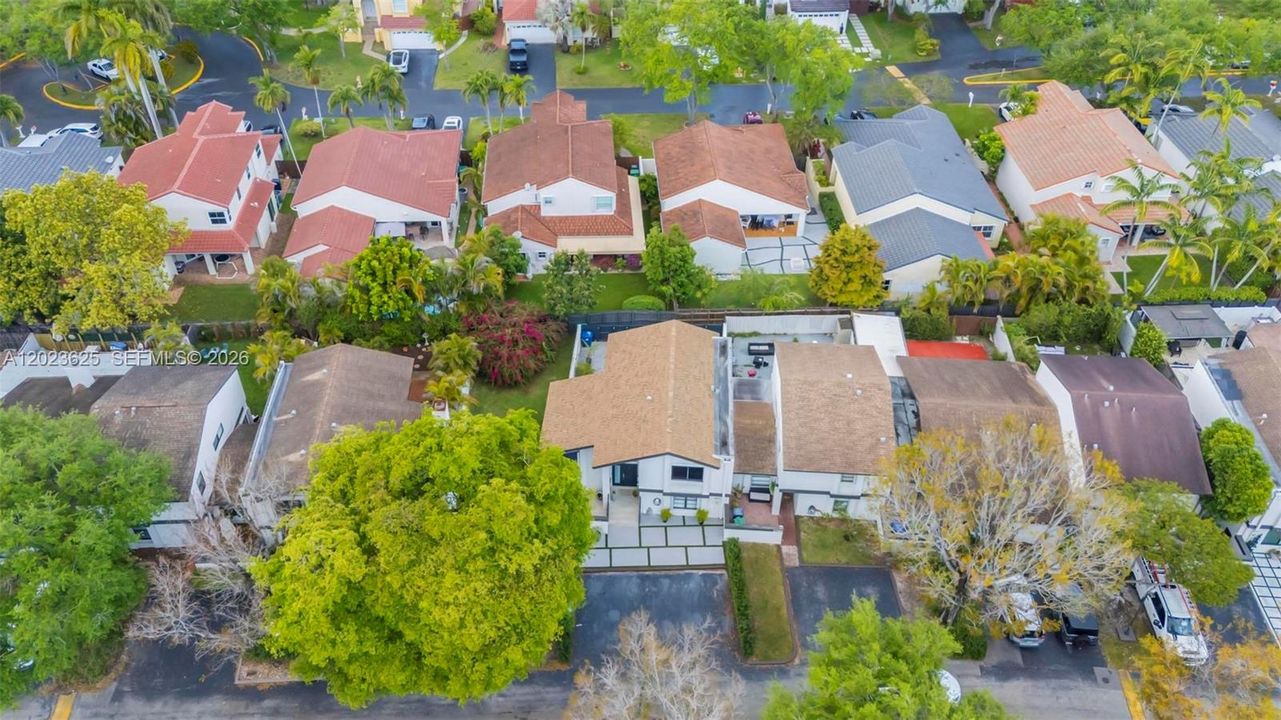 На продажу: $630,000 (3 спален, 2 ванн, 1588 Квадратных фут)