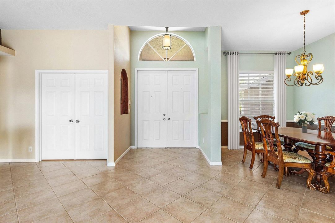 065-1361561stLaneNorth-WestPalmBeach-FL-
