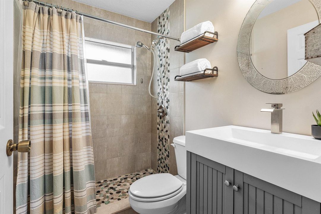 023-1361561stLaneNorth-WestPalmBeach-FL-