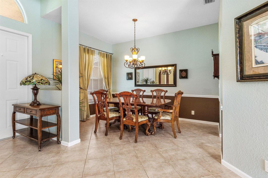 013-1361561stLaneNorth-WestPalmBeach-FL-