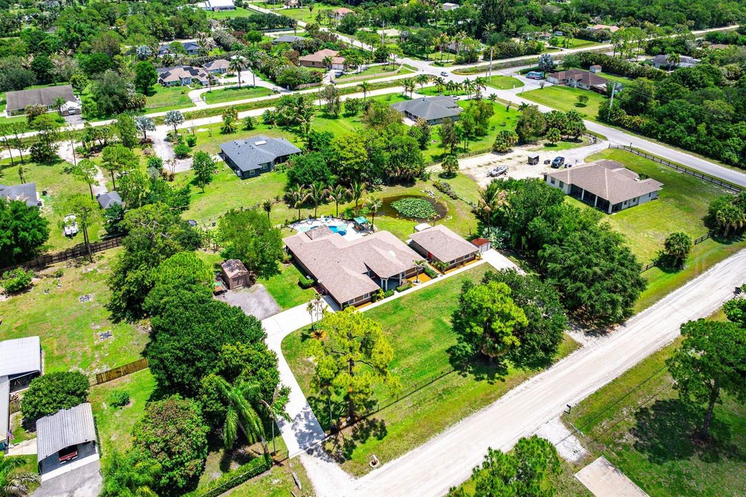055-1361561stLaneNorth-WestPalmBeach-FL-