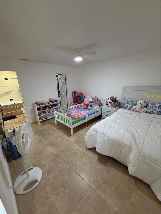 Active With Contract: $3,200 (3 beds, 2 baths, 1330 Square Feet)