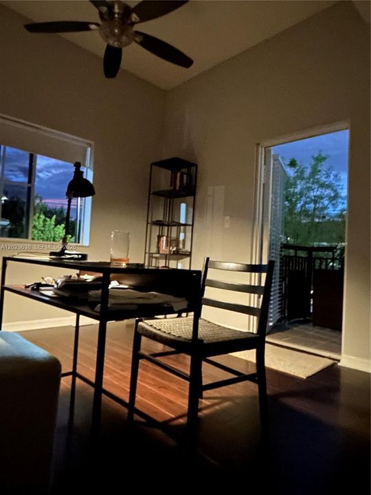 En Venta: $560,000 (3 camas, 2 baños, 1857 Pies cuadrados)