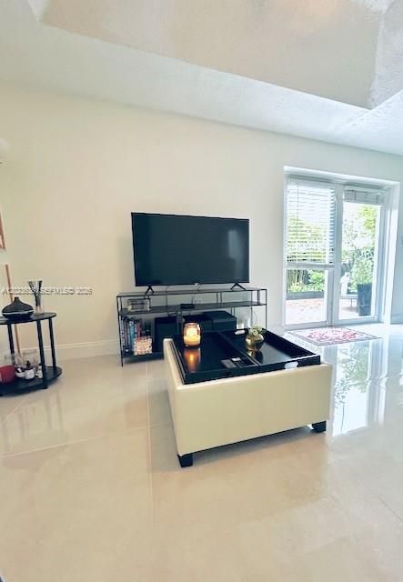 En Venta: $560,000 (3 camas, 2 baños, 1857 Pies cuadrados)