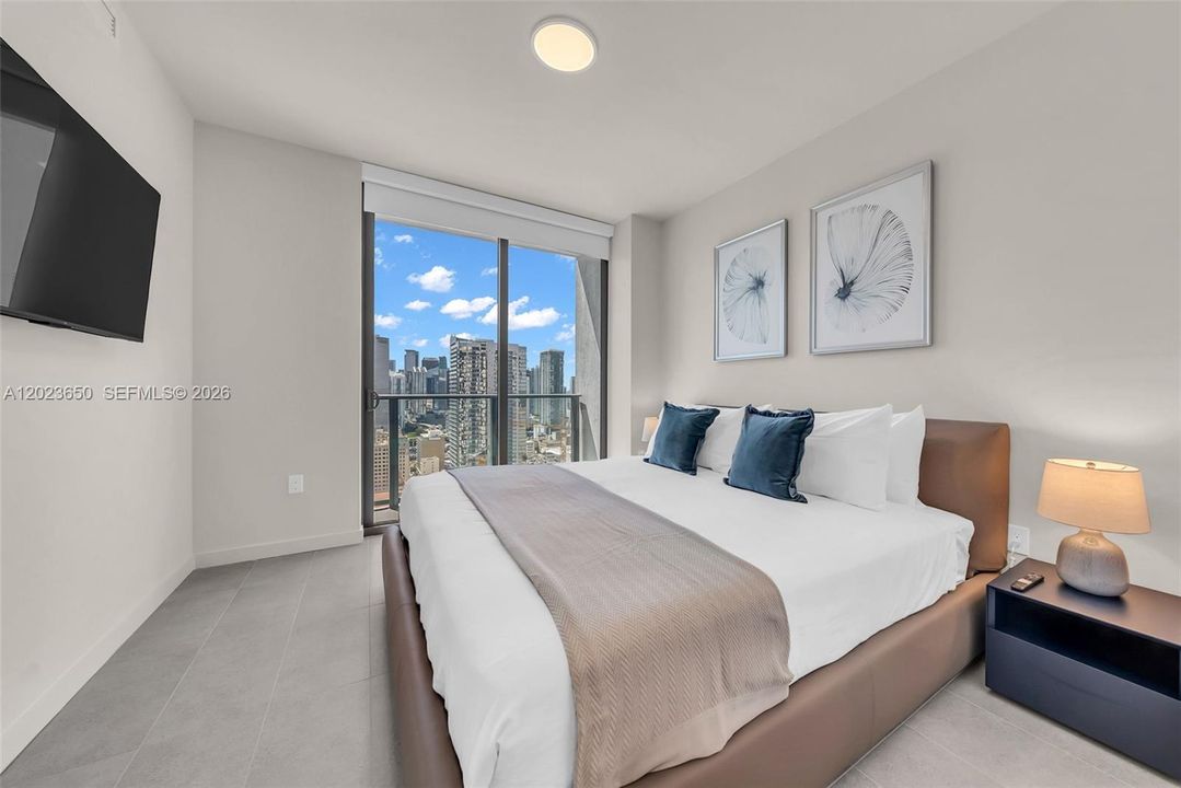 En Venta: $970,000 (2 camas, 2 baños, 760 Pies cuadrados)