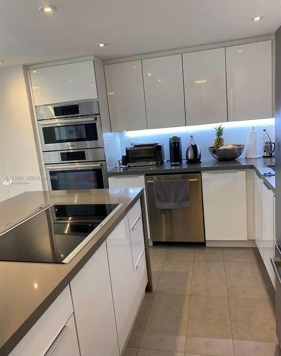 For Rent: $6,100 (3 beds, 2 baths, 1440 Square Feet)
