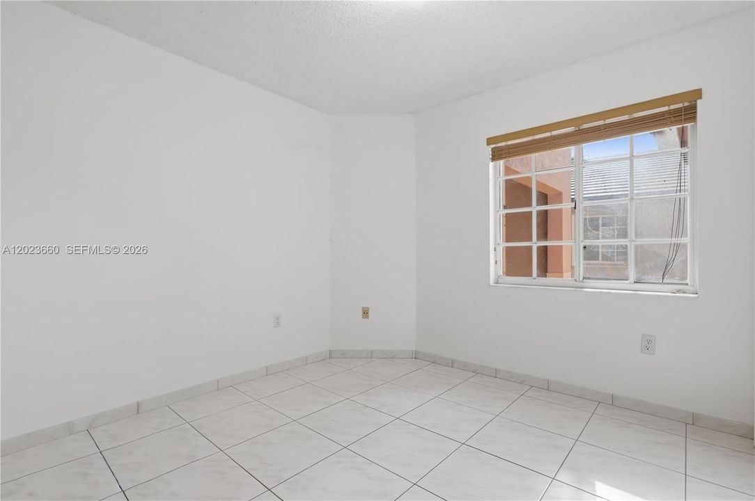 4th bedroom