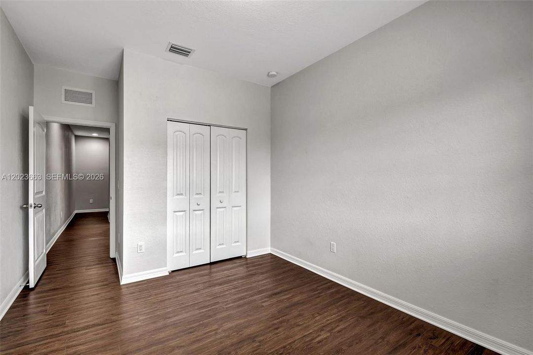 For Sale: $395,000 (3 beds, 2 baths, 1578 Square Feet)