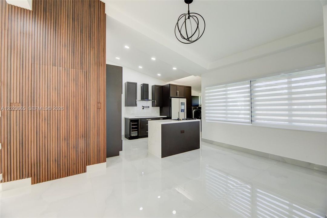 For Sale: $1,500,000 (3 beds, 2 baths, 1889 Square Feet)