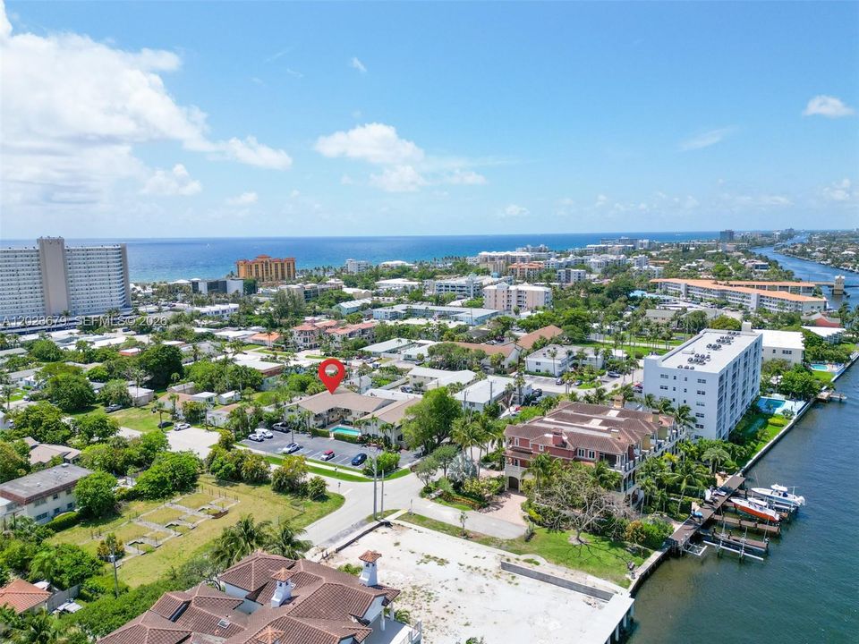 For Sale: $650,000 (2 beds, 2 baths, 1188 Square Feet)