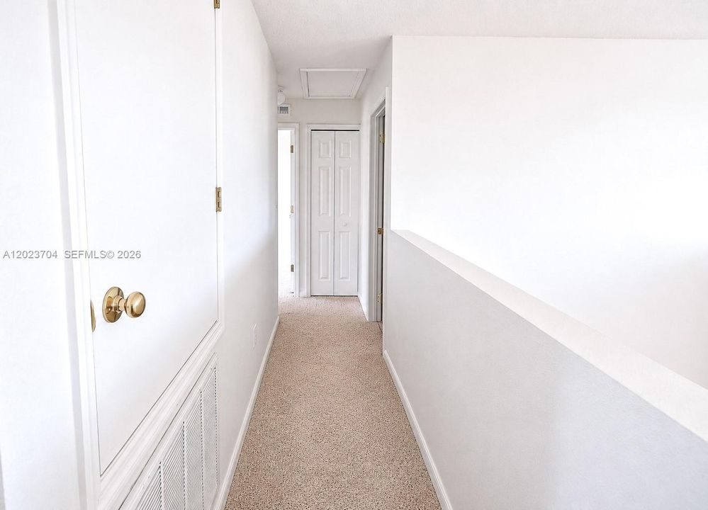 В аренду: $3,500 (4 спален, 2 ванн, 2828 Квадратных фут)