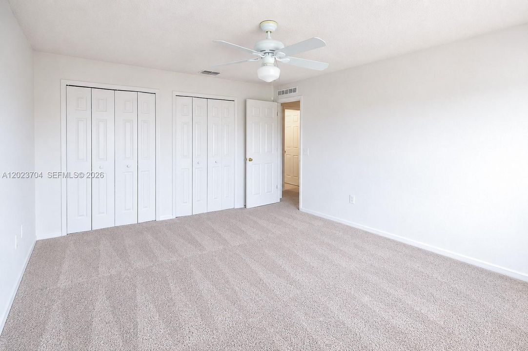 В аренду: $3,500 (4 спален, 2 ванн, 2828 Квадратных фут)