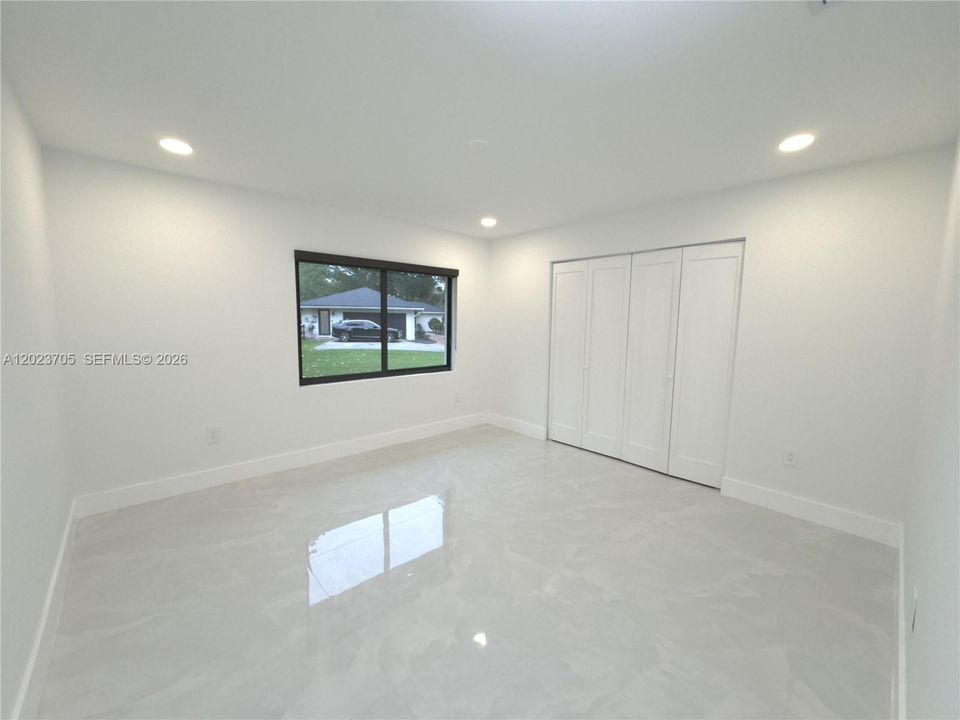 For Sale: $1,799,900 (4 beds, 3 baths, 2375 Square Feet)