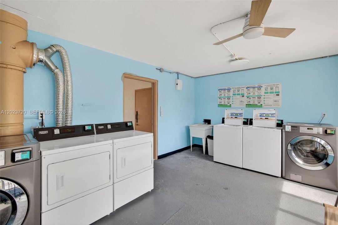 For Sale: $149,900 (1 beds, 1 baths, 600 Square Feet)