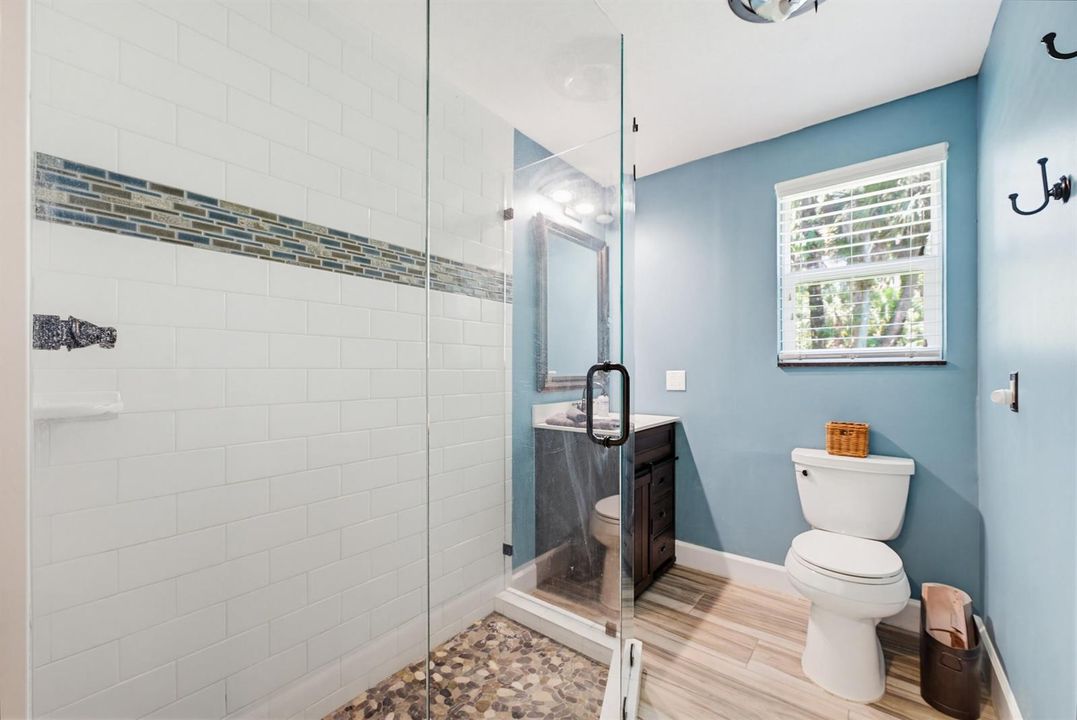 Detached Guest House Bathroom