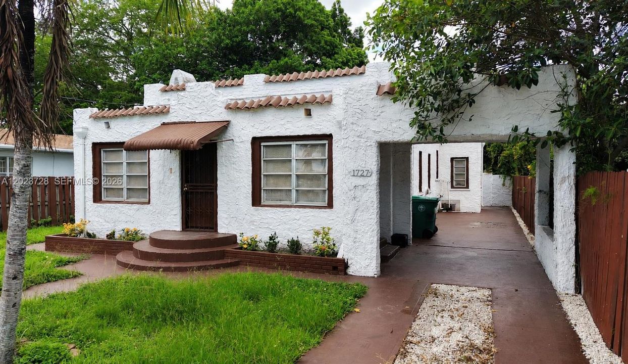 For Sale: $530,000 (3 beds, 2 baths, 1658 Square Feet)