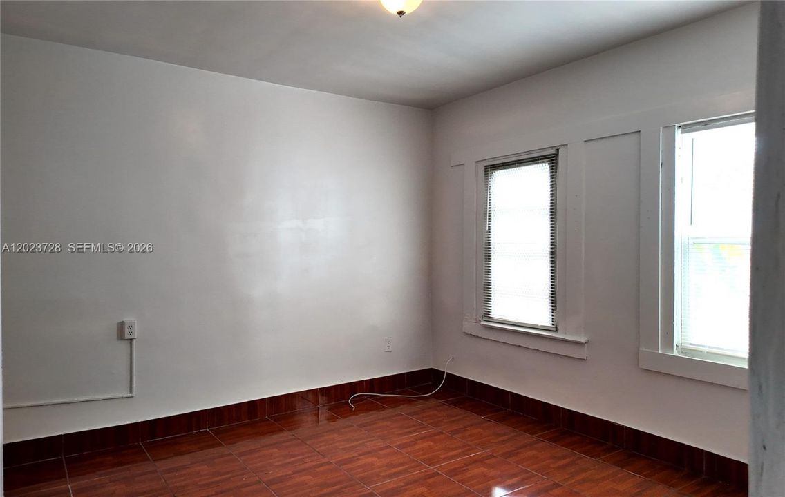For Sale: $530,000 (3 beds, 2 baths, 1658 Square Feet)