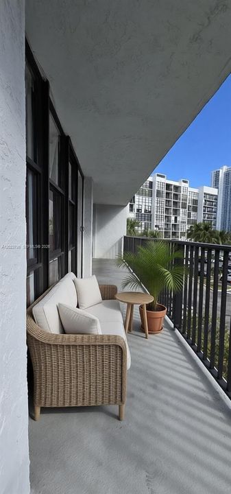 For Sale: $395,000 (2 beds, 2 baths, 1430 Square Feet)