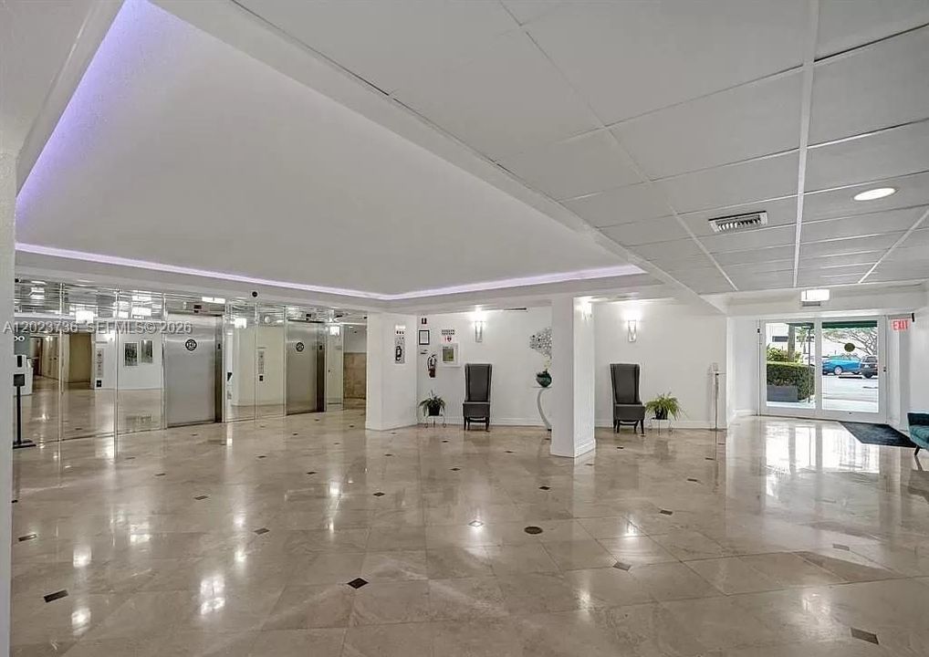 For Sale: $395,000 (2 beds, 2 baths, 1430 Square Feet)
