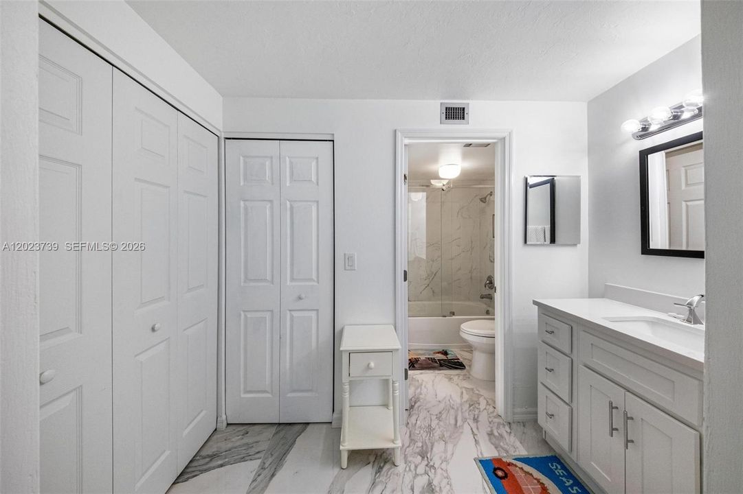 For Sale: $799,000 (2 beds, 2 baths, 0 Square Feet)