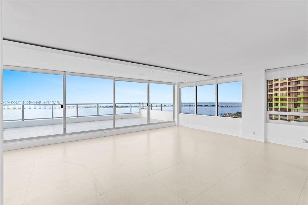 For Sale: $1,399,000 (3 beds, 2 baths, 2089 Square Feet)