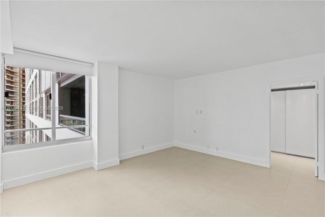 For Sale: $1,399,000 (3 beds, 2 baths, 2089 Square Feet)