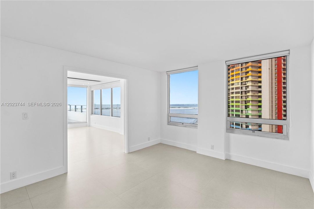 For Sale: $1,399,000 (3 beds, 2 baths, 2089 Square Feet)