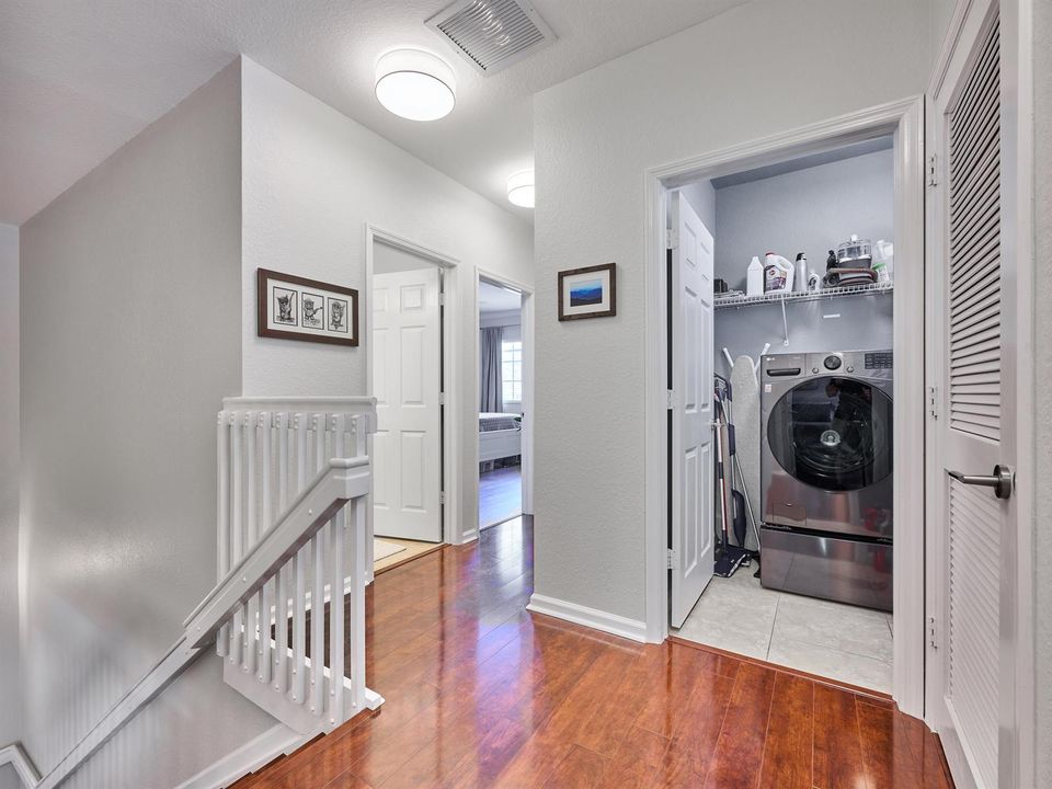 2nd Floor Landing