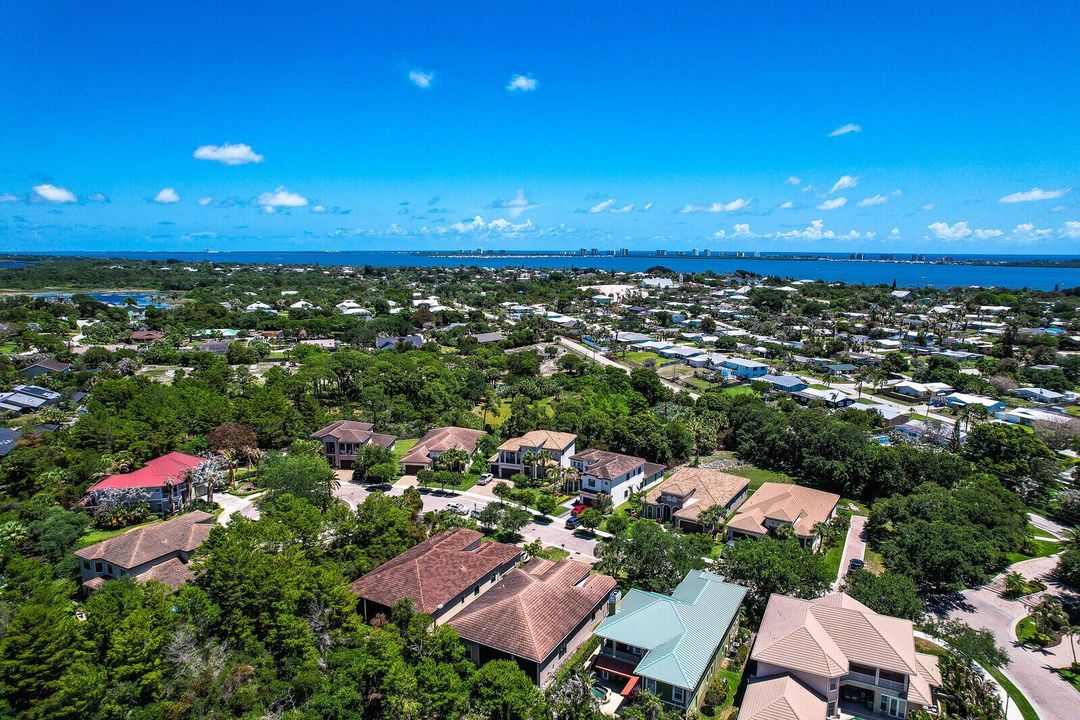 10_Aerial_12_13_mls