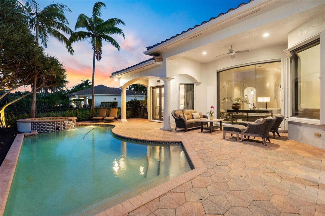 10-670 Carrotwood Terr Plantation , FL-6