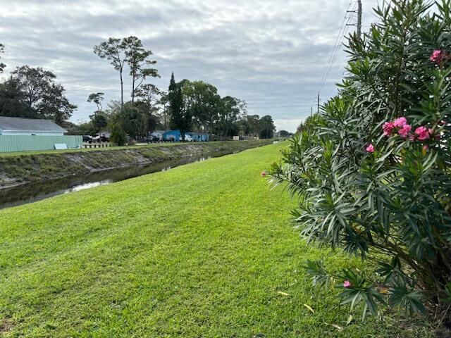 CANAL VIEW