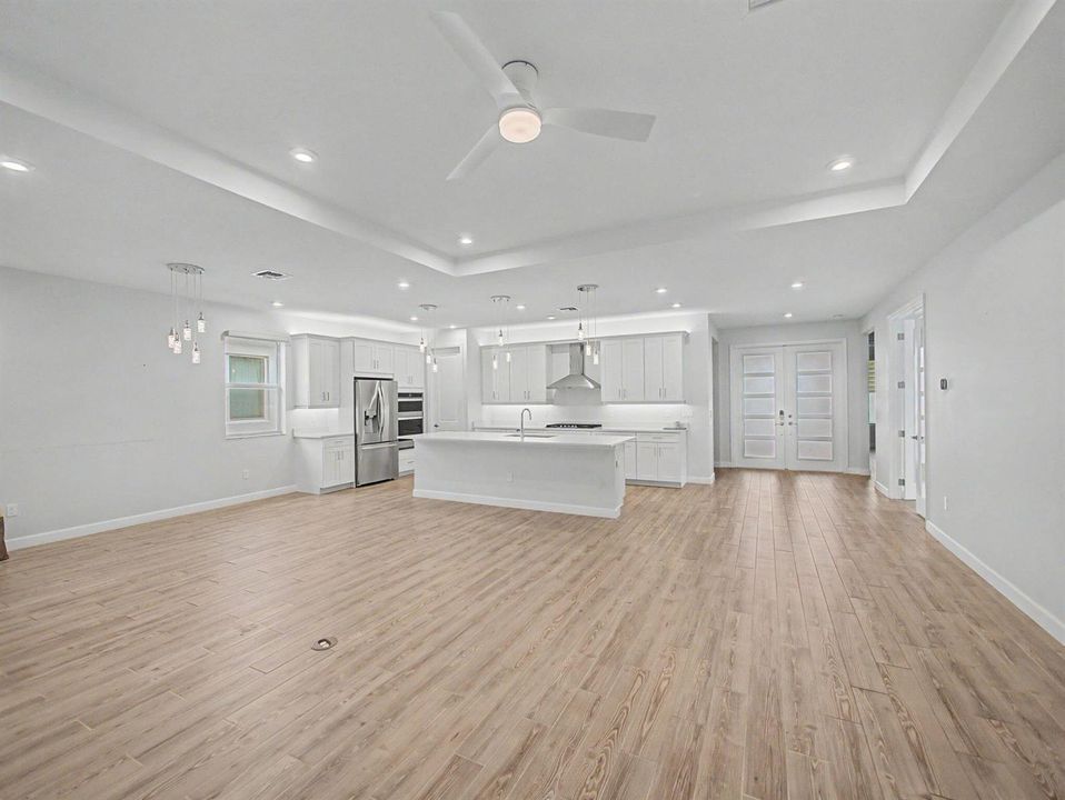 Living/Kitchen