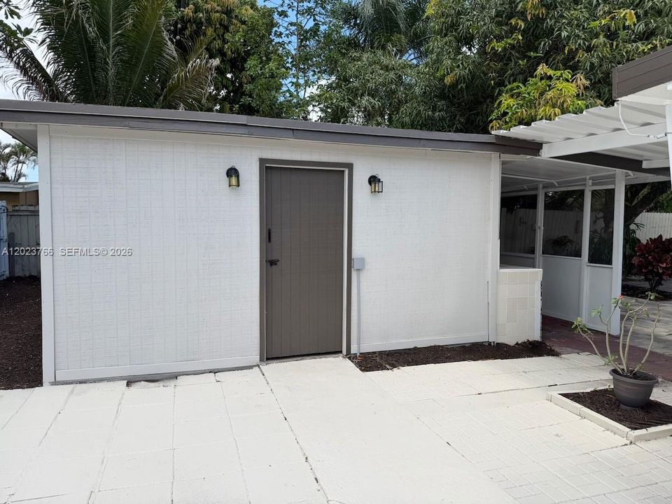 Shed