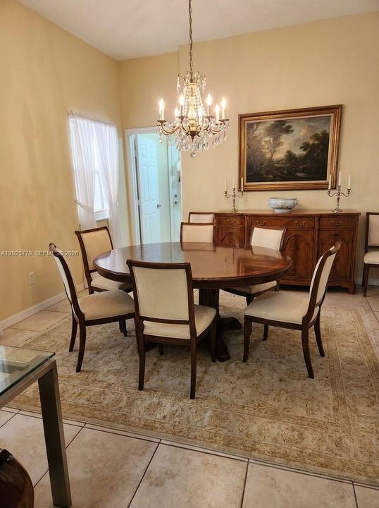 На продажу: $349,000 (3 спален, 2 ванн, 1854 Квадратных фут)