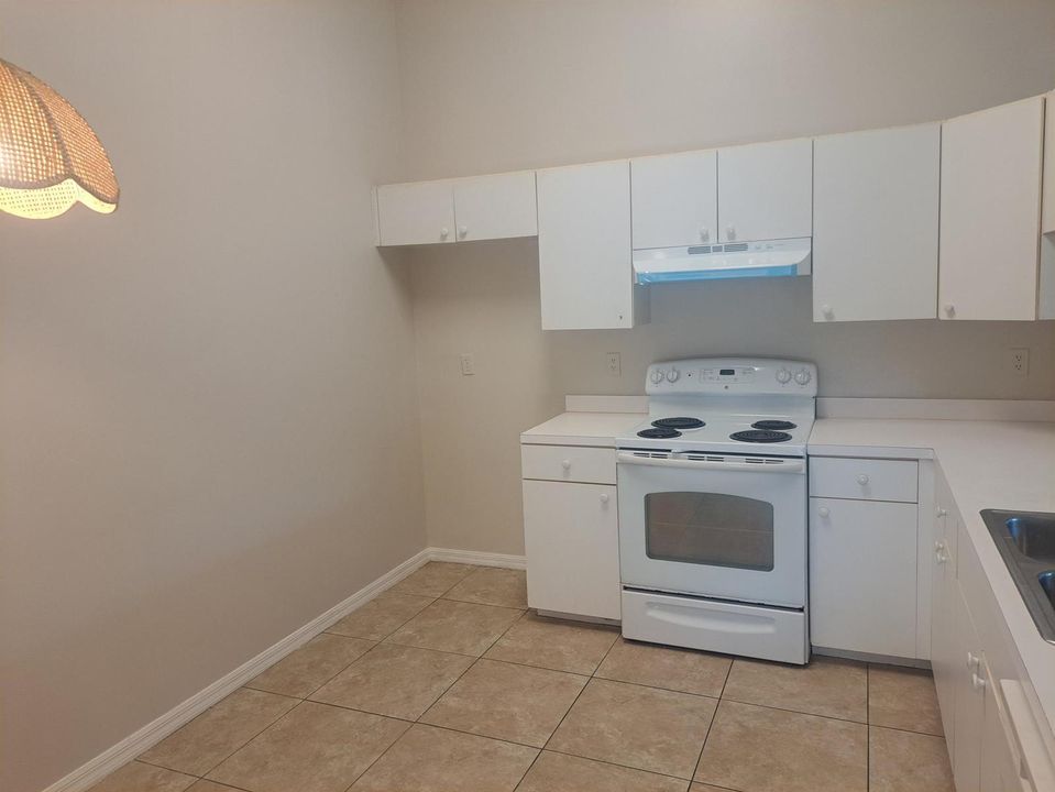 2838 kitchn1a
