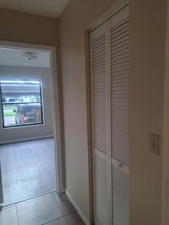 2838 laundry hall