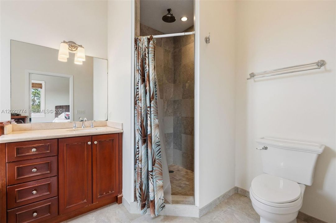 For Sale: $1,565,000 (3 beds, 2 baths, 2169 Square Feet)