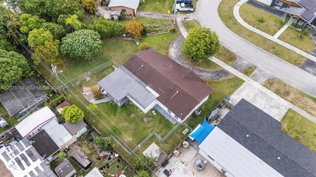 На продажу: $499,997 (4 спален, 2 ванн, 1673 Квадратных фут)