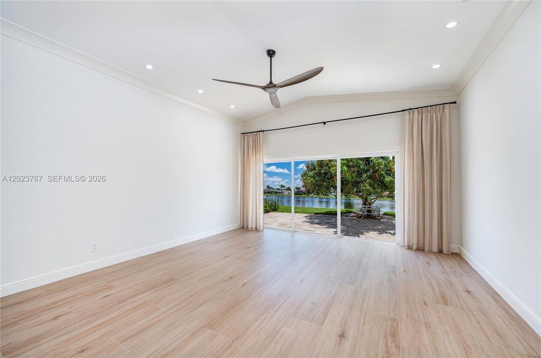 Active With Contract: $779,000 (3 beds, 2 baths, 1876 Square Feet)