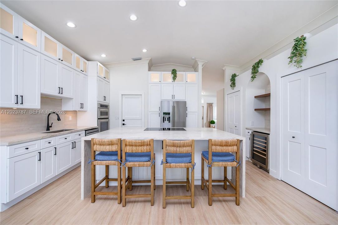 Active With Contract: $779,000 (3 beds, 2 baths, 1876 Square Feet)