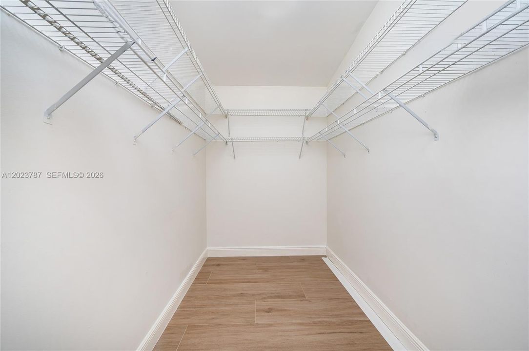 Active With Contract: $779,000 (3 beds, 2 baths, 1876 Square Feet)