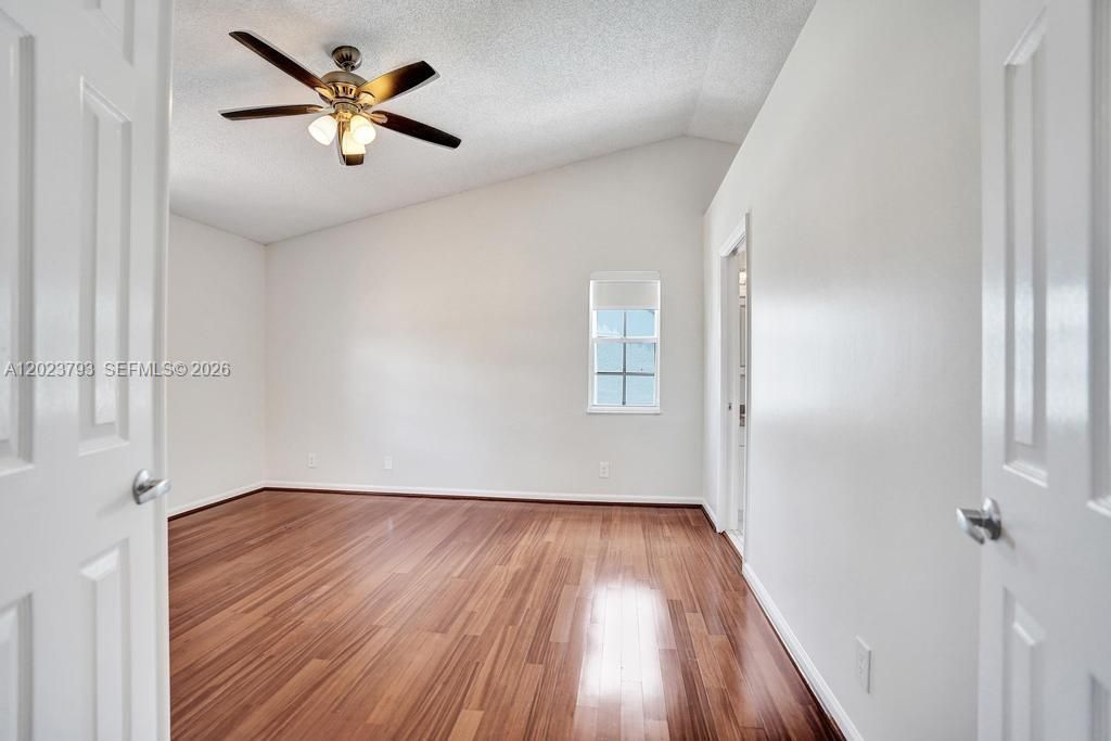 For Rent: $4,100 (4 beds, 2 baths, 2107 Square Feet)